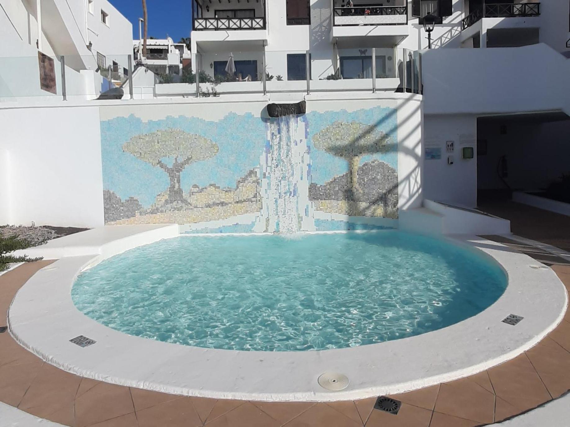티아즈 The White Dragos With Ocean View - Ac - Private Pool 아파트 외부 사진